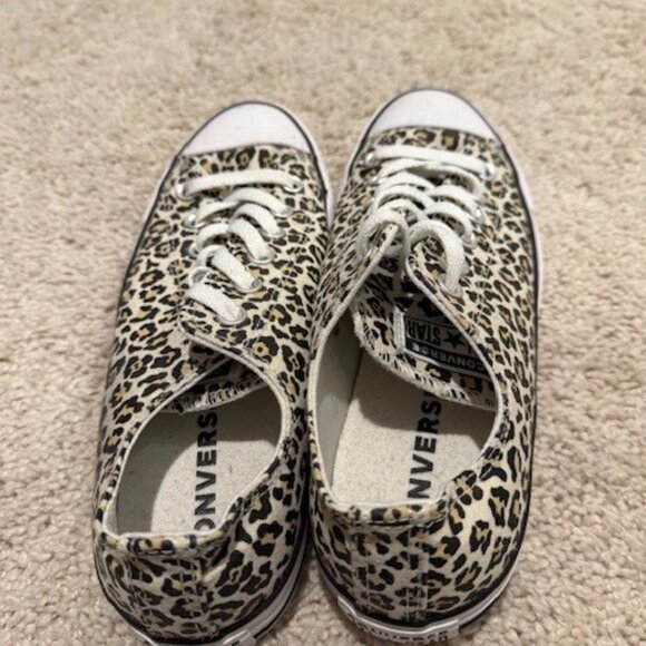 Brand NEW! Chuck Taylor All Star Leopard Print, Mens 7/Womens 9 - Picture 4 of 4